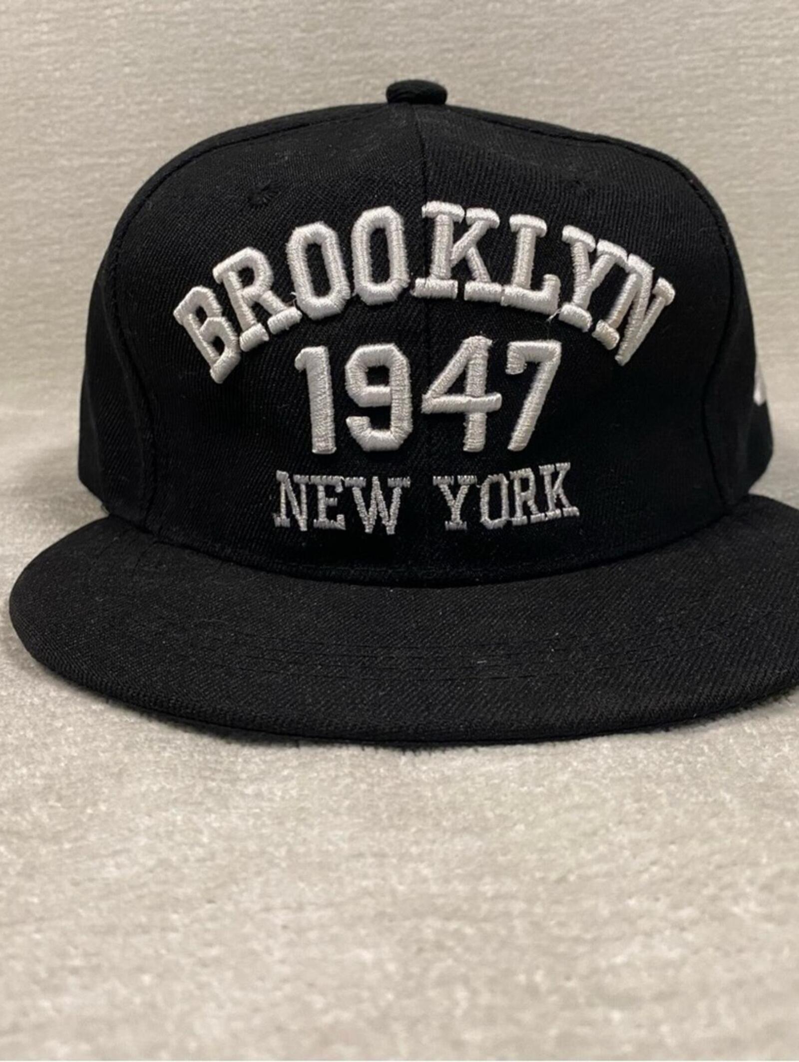 Black Brooklyn 1947 New York Cap Snapback Hat
